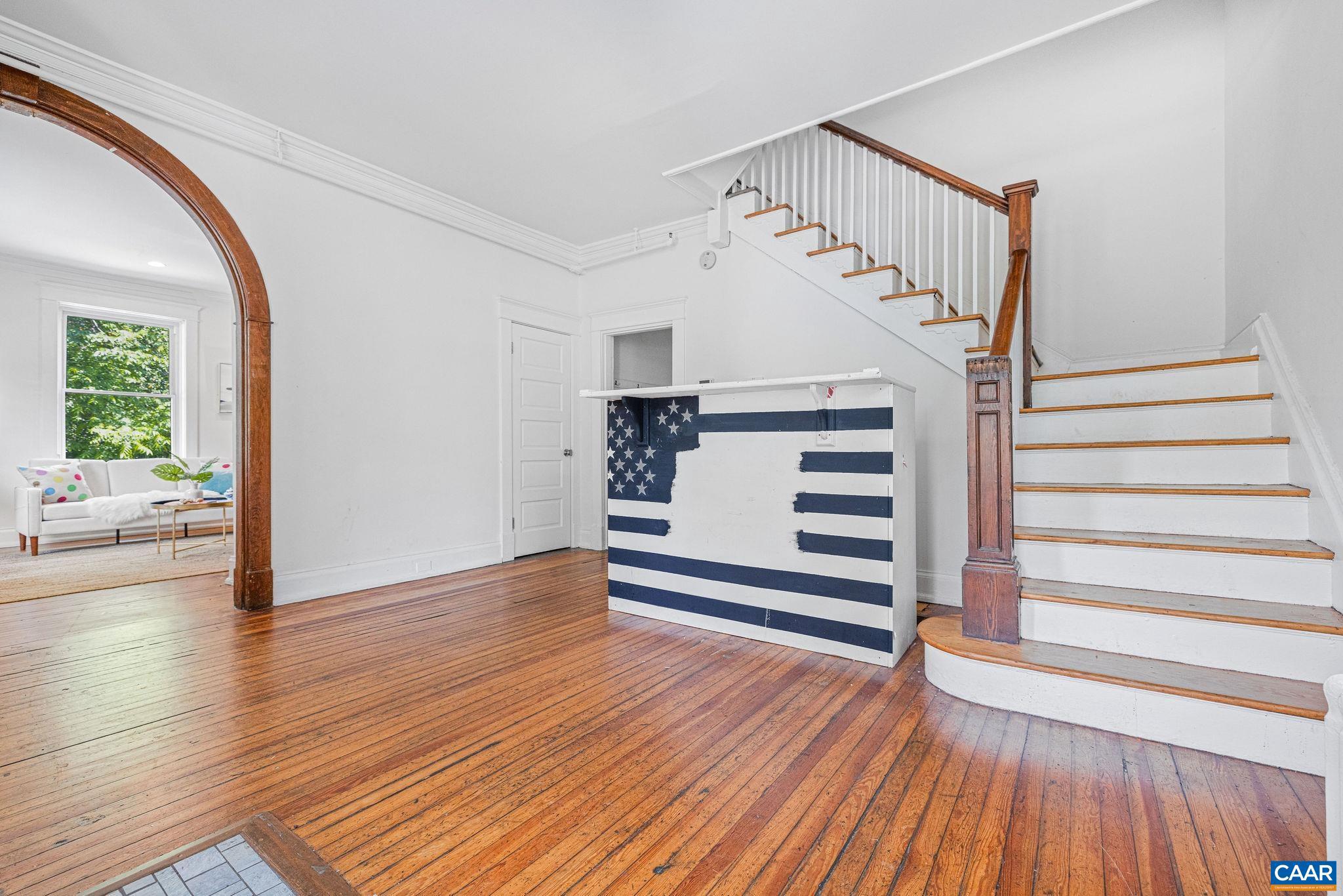 PRESTON HEIGHTS - Residential