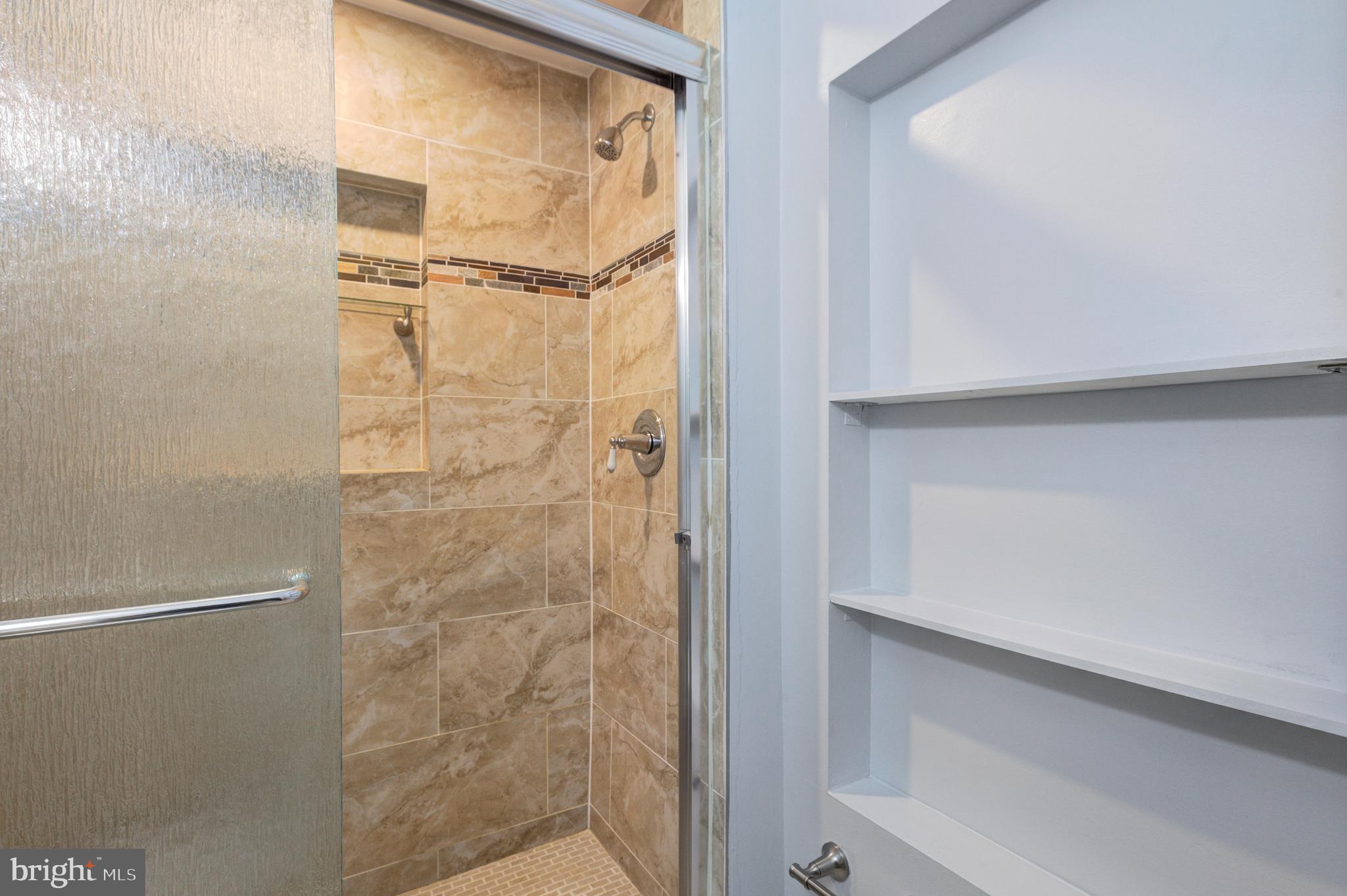 HAMPDEN HISTORIC DISTRICT - Residential Lease