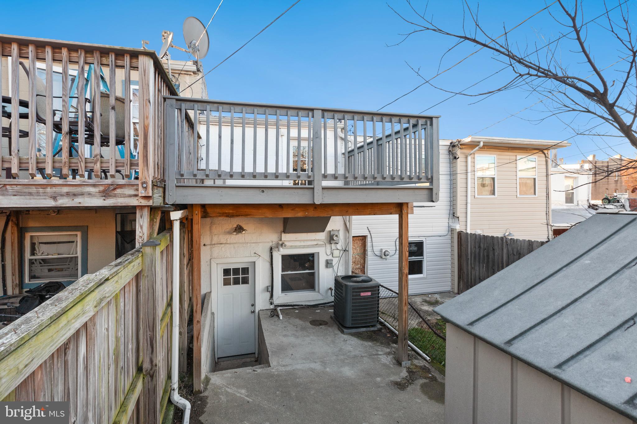 HAMPDEN HISTORIC DISTRICT - Residential Lease