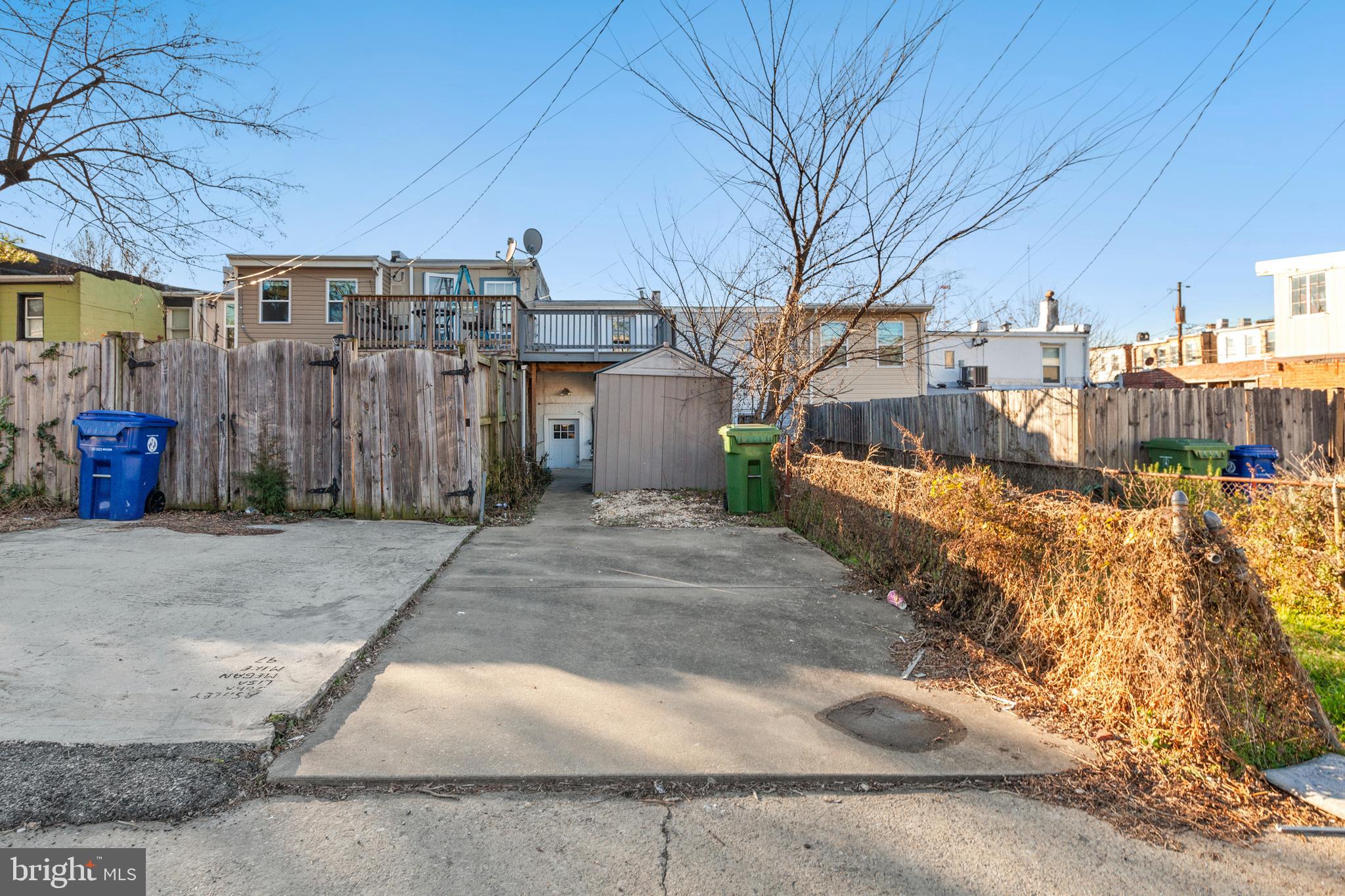 HAMPDEN HISTORIC DISTRICT - Residential Lease