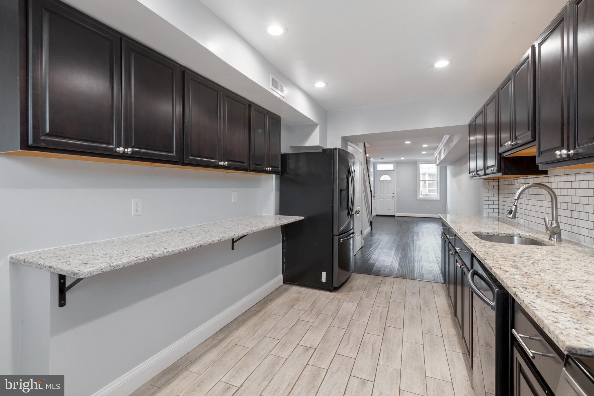 HAMPDEN HISTORIC DISTRICT - Residential Lease