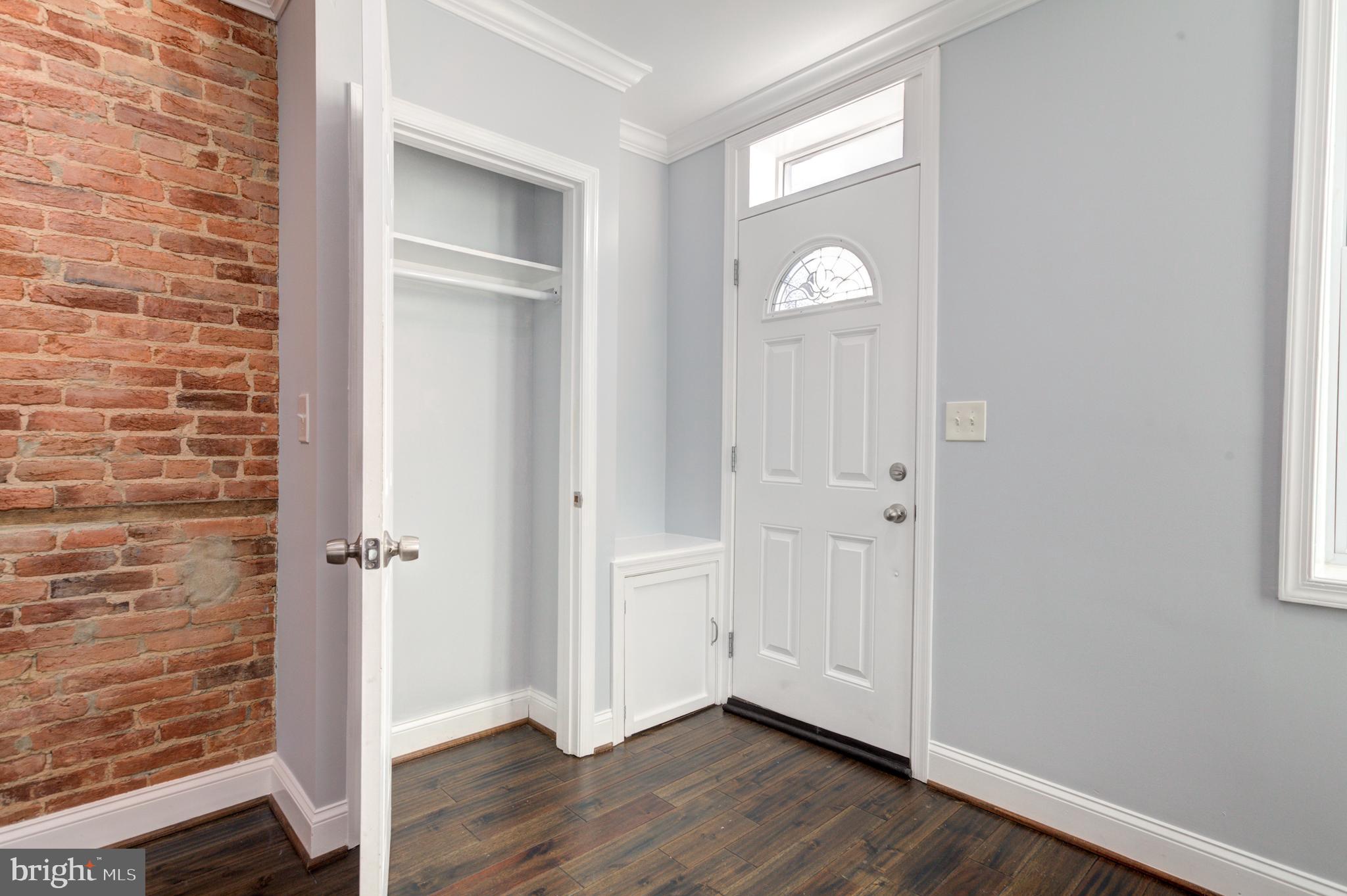 HAMPDEN HISTORIC DISTRICT - Residential Lease