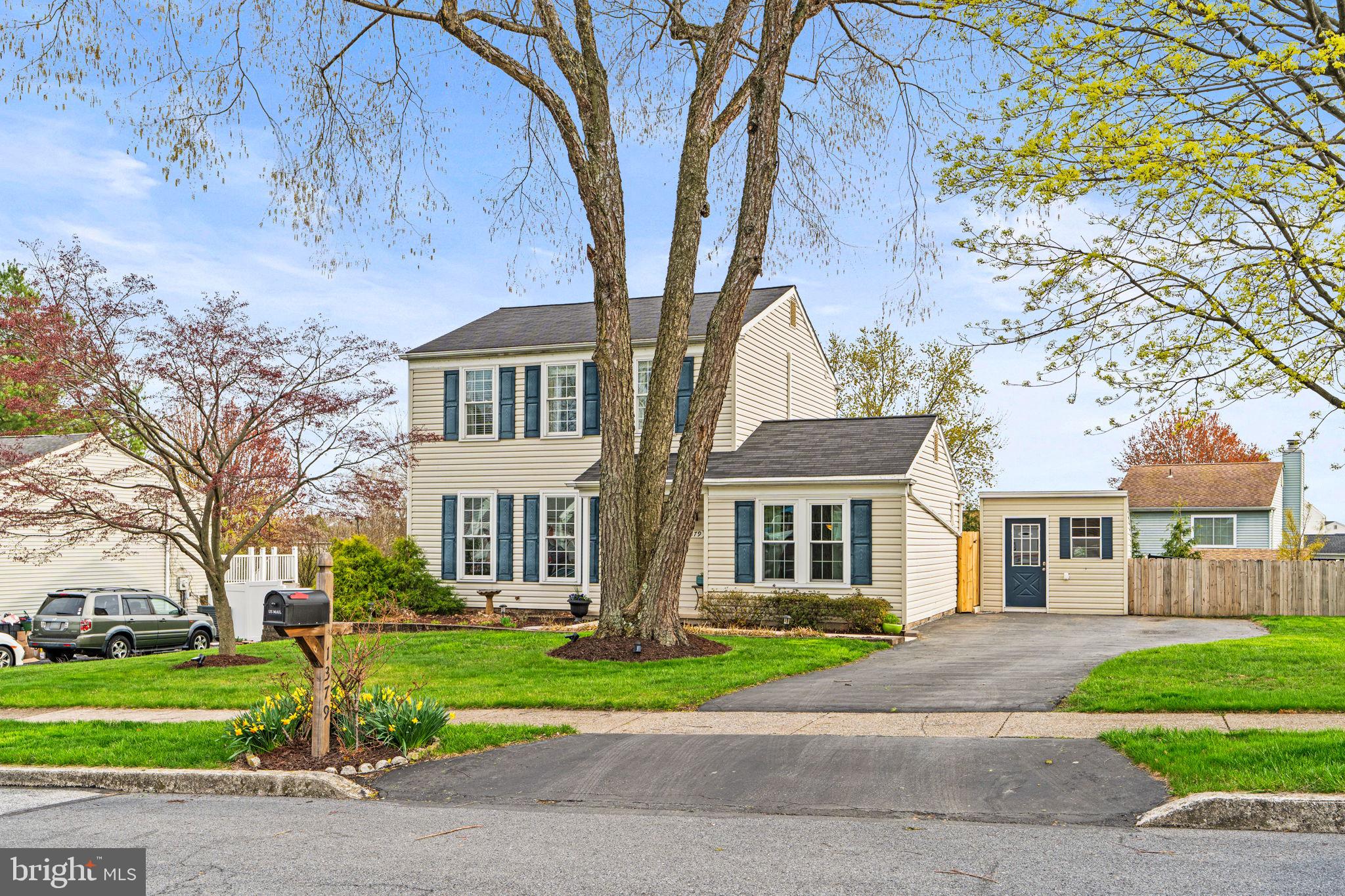 CROOKED HILL - Residential