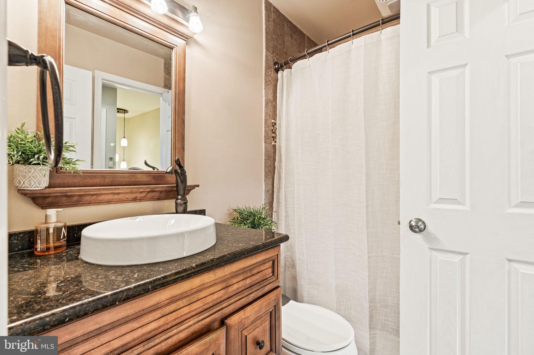 CROOKED HILL - Residential