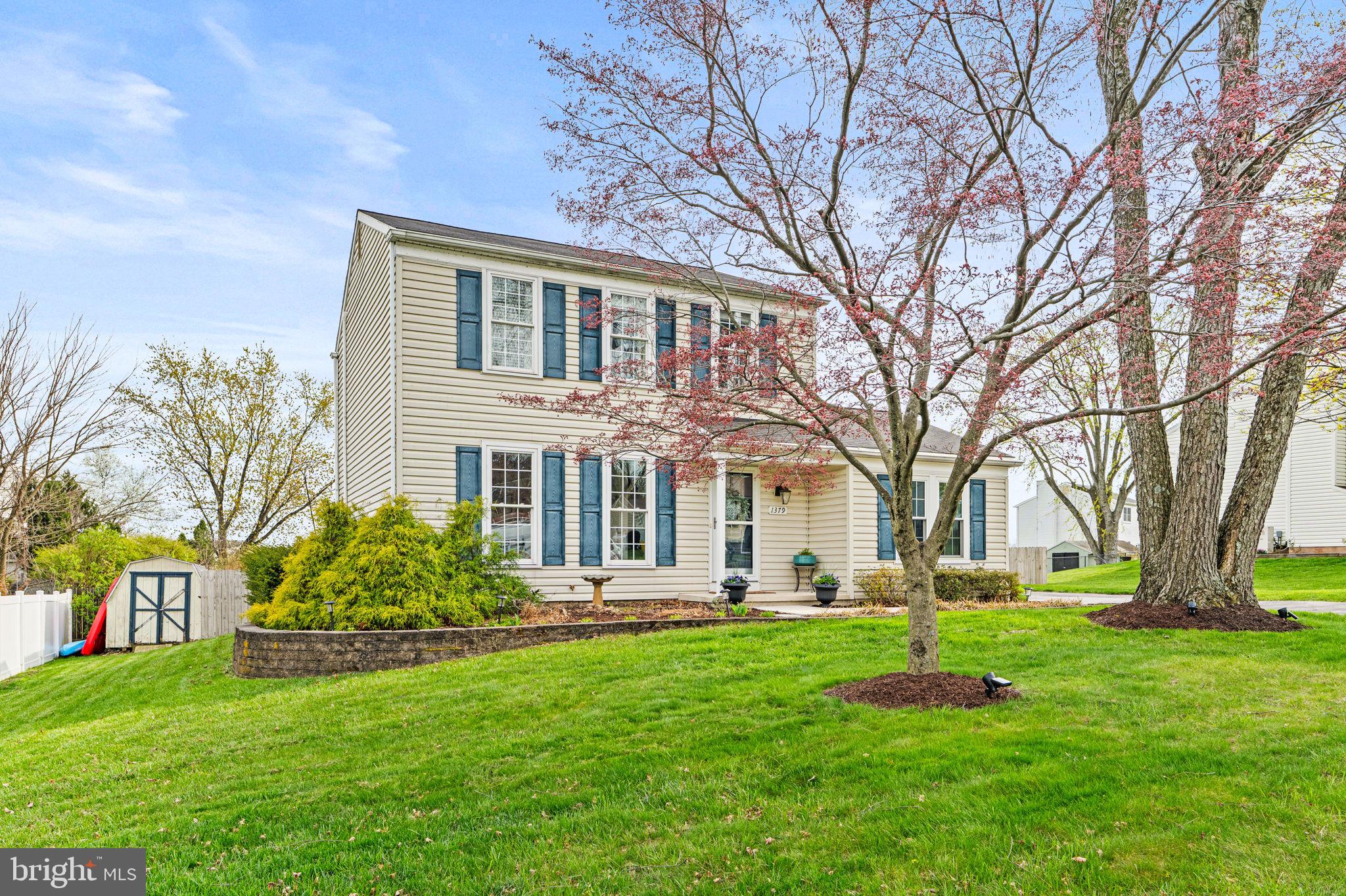 CROOKED HILL - Residential