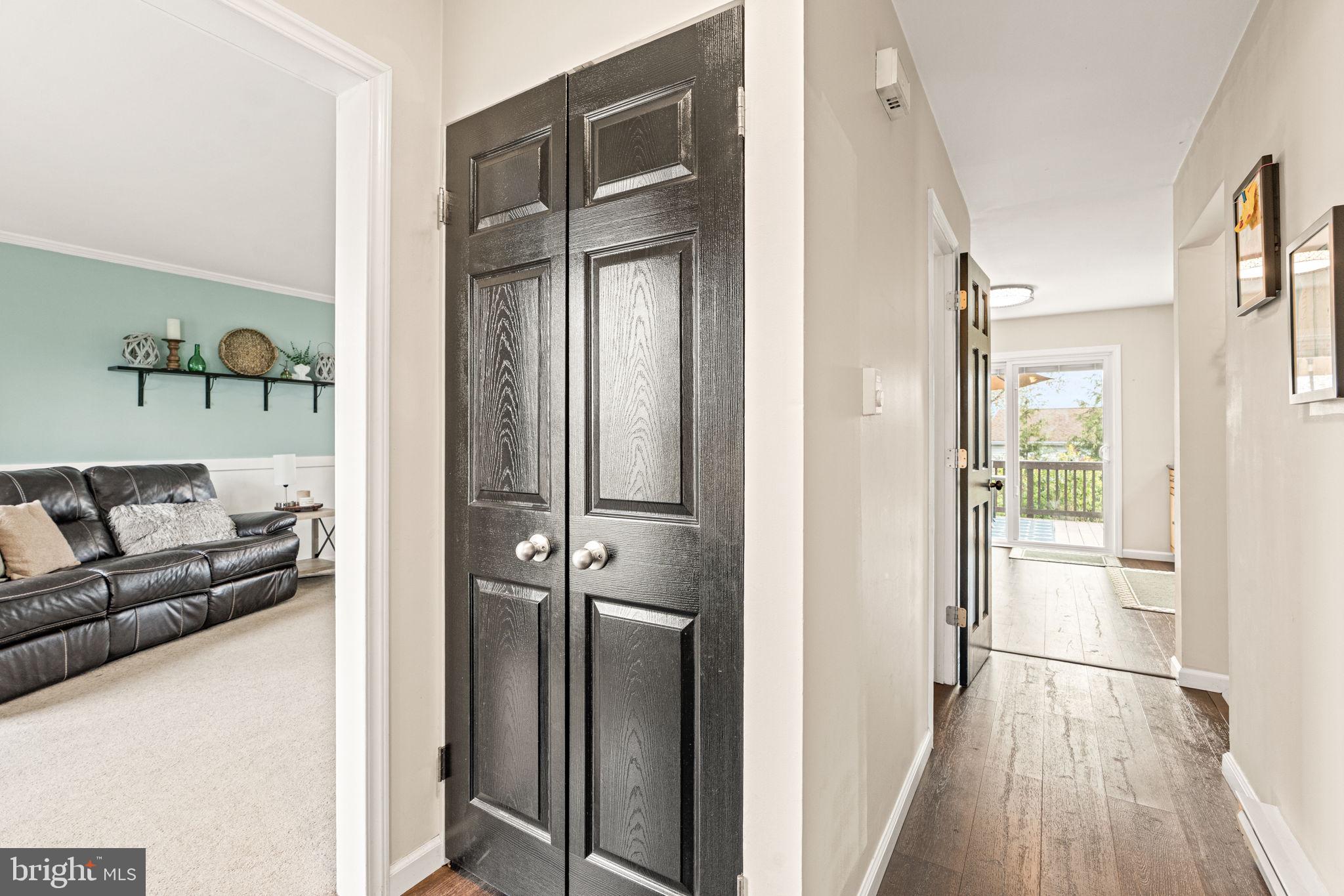 CROOKED HILL - Residential