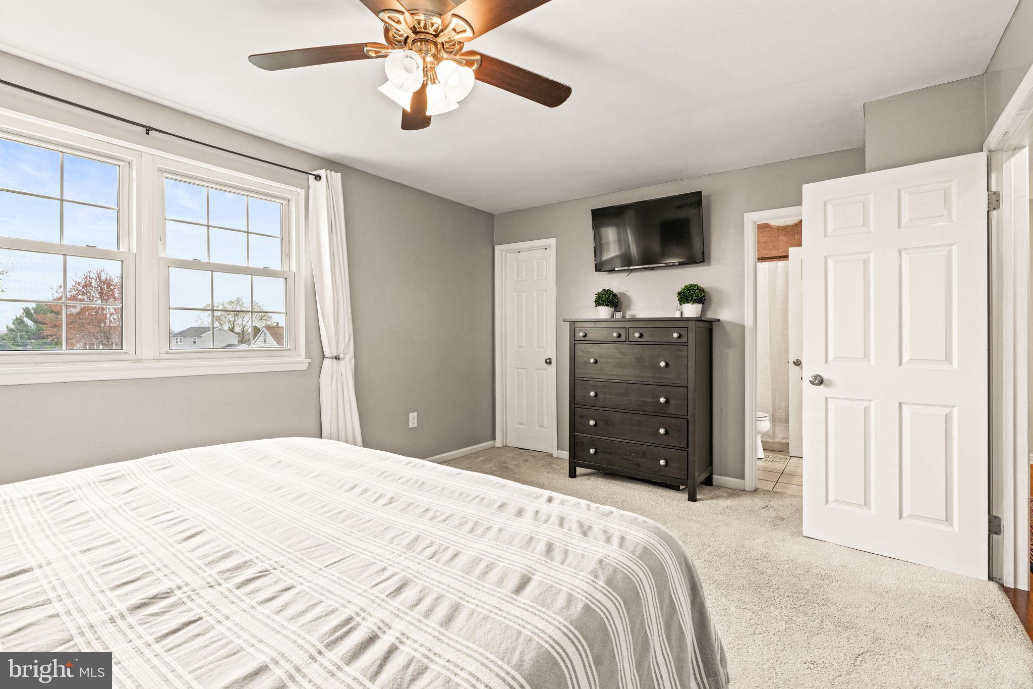 CROOKED HILL - Residential