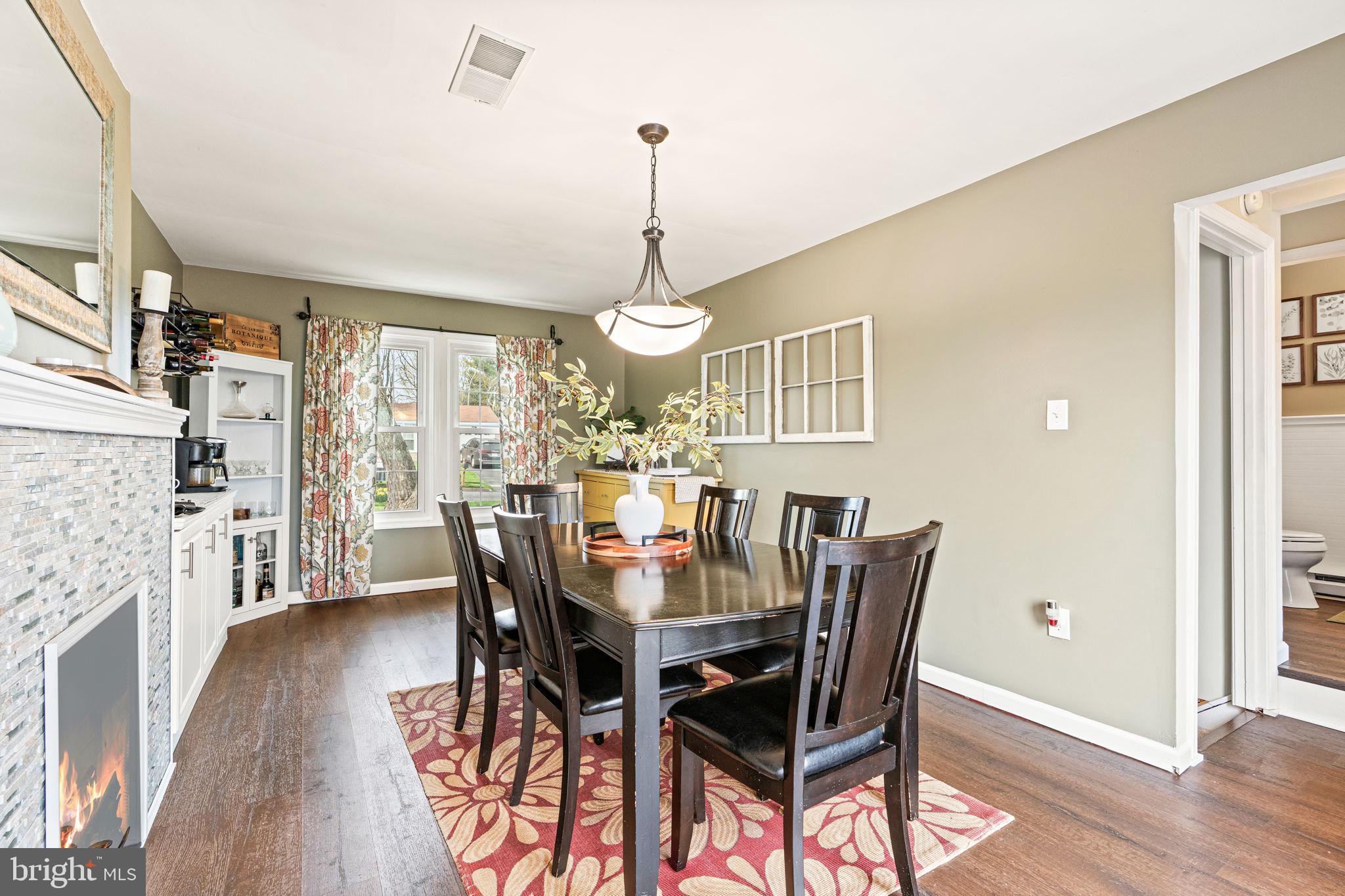 CROOKED HILL - Residential