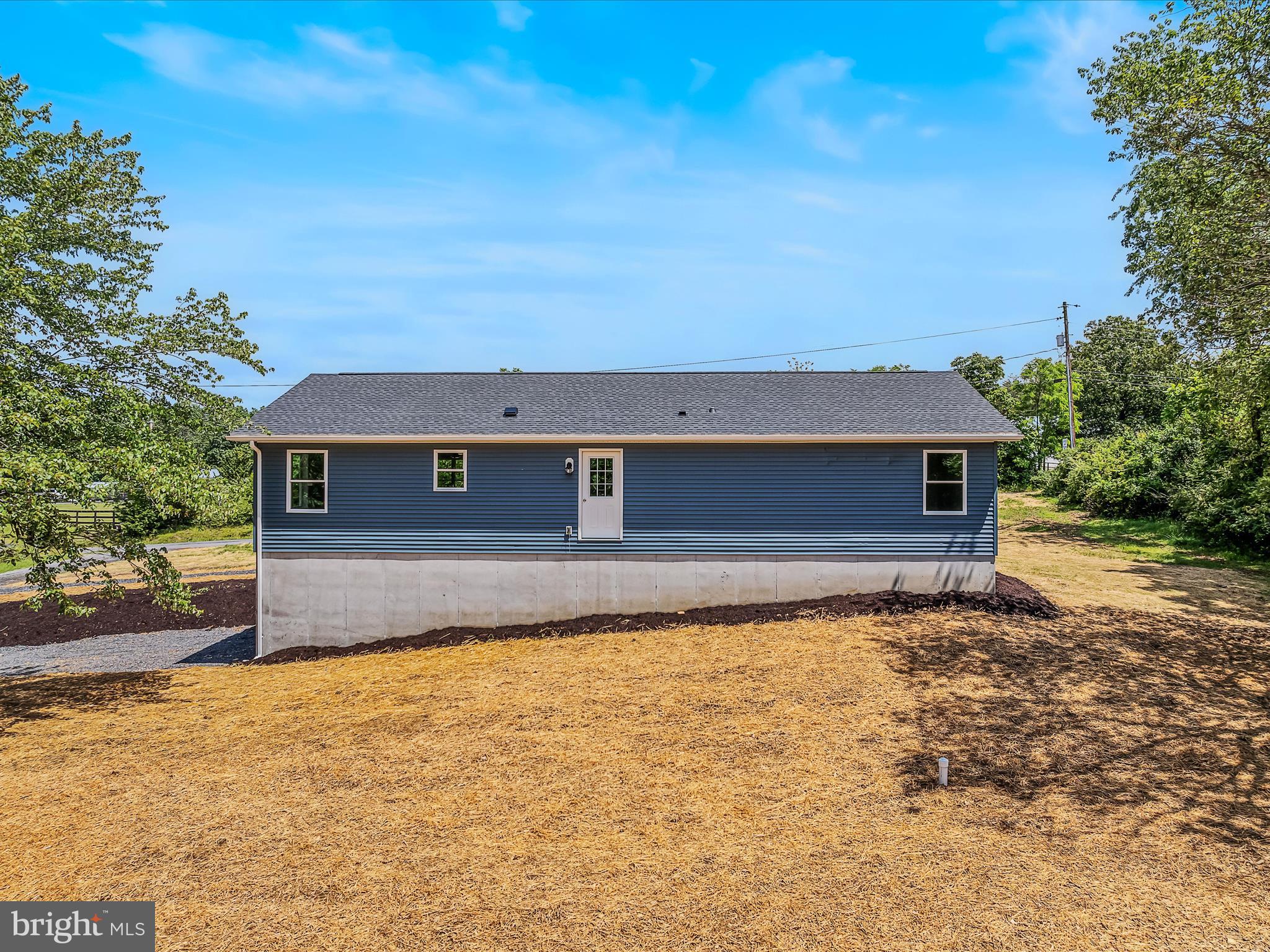 17 APPLE ORCHARD TRAIL