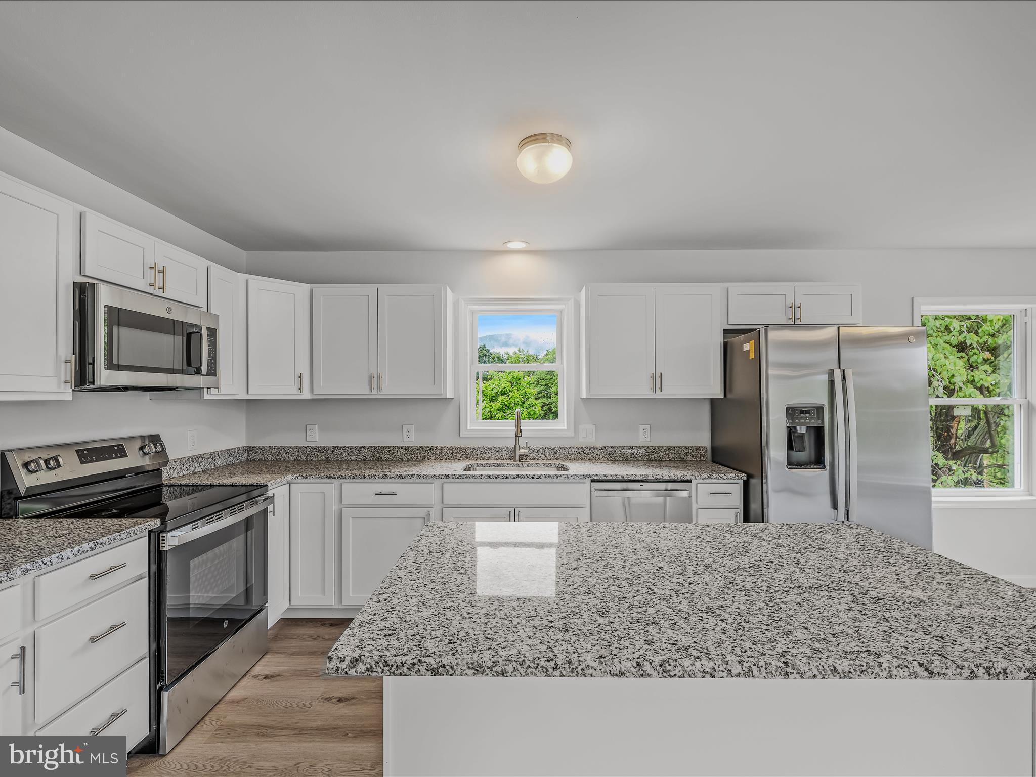 APPLE ORCHARD ACRES - Residential