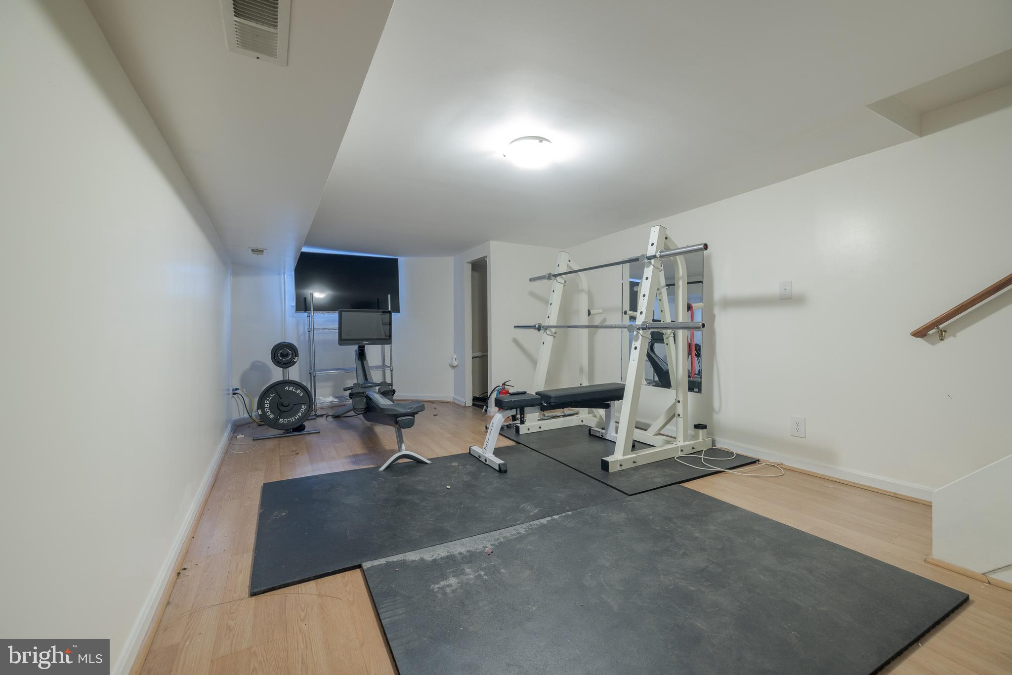 HAMPDEN HISTORIC DISTRICT - Residential Lease