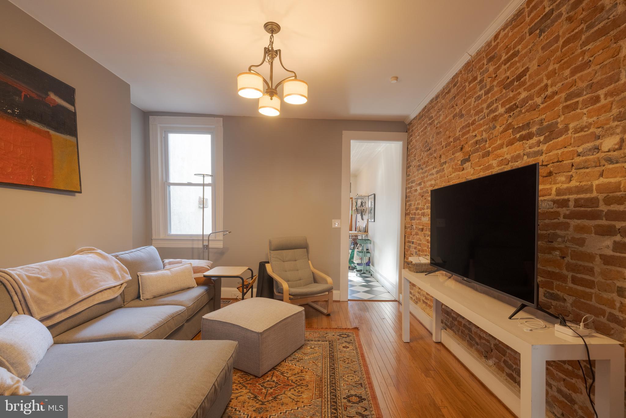 HAMPDEN HISTORIC DISTRICT - Residential Lease