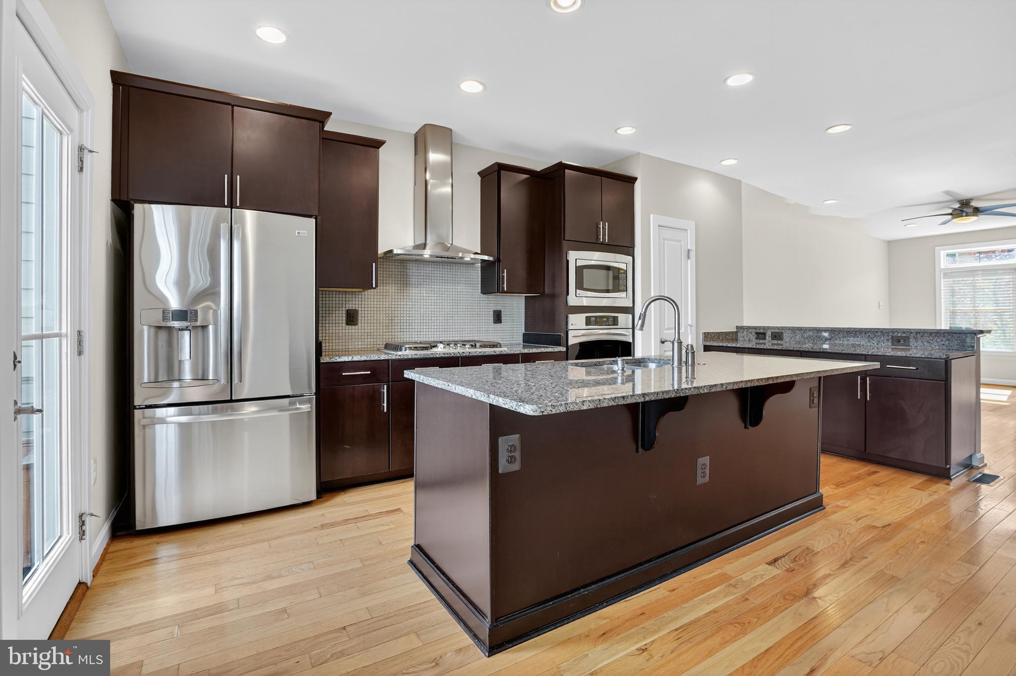 ONE LOUDOUN - Residential Lease