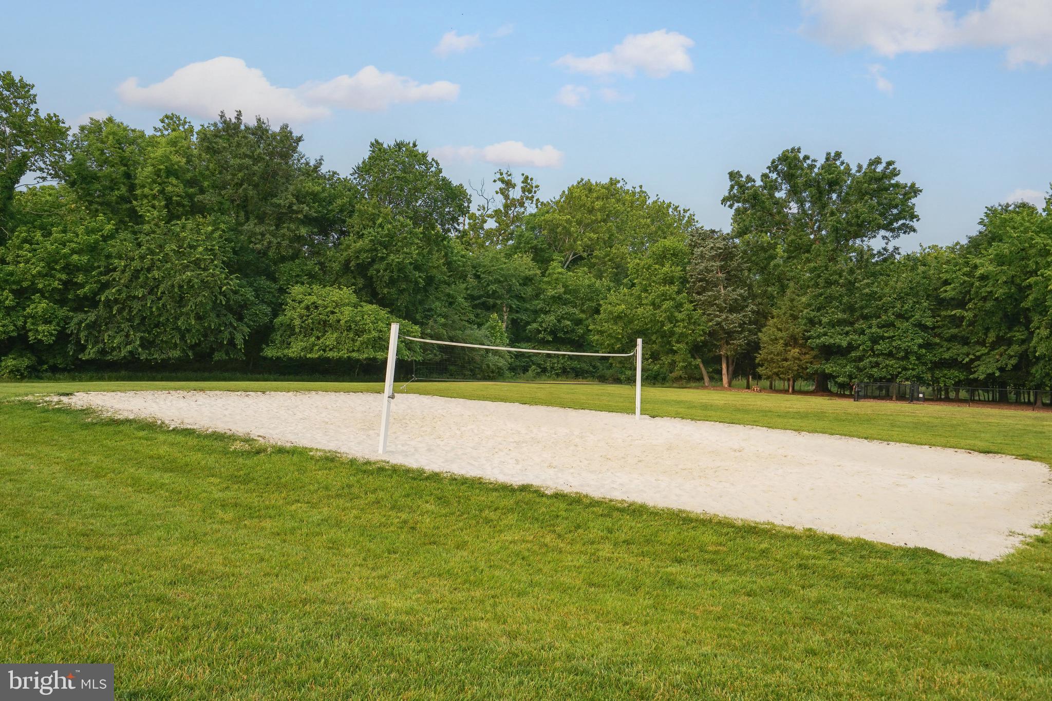 ONE LOUDOUN - Residential Lease