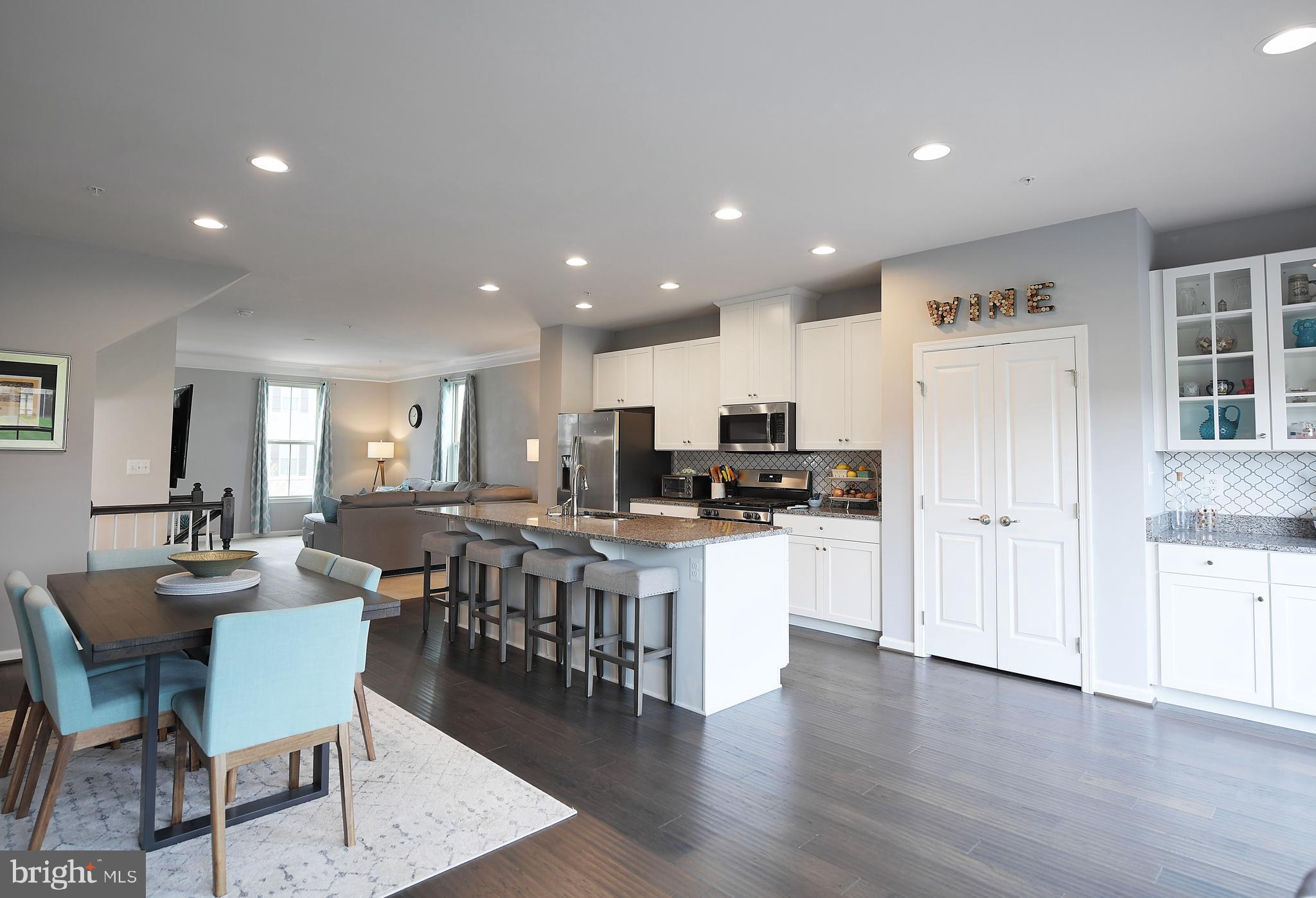 TOWNES AT BYNUM RUN - Residential