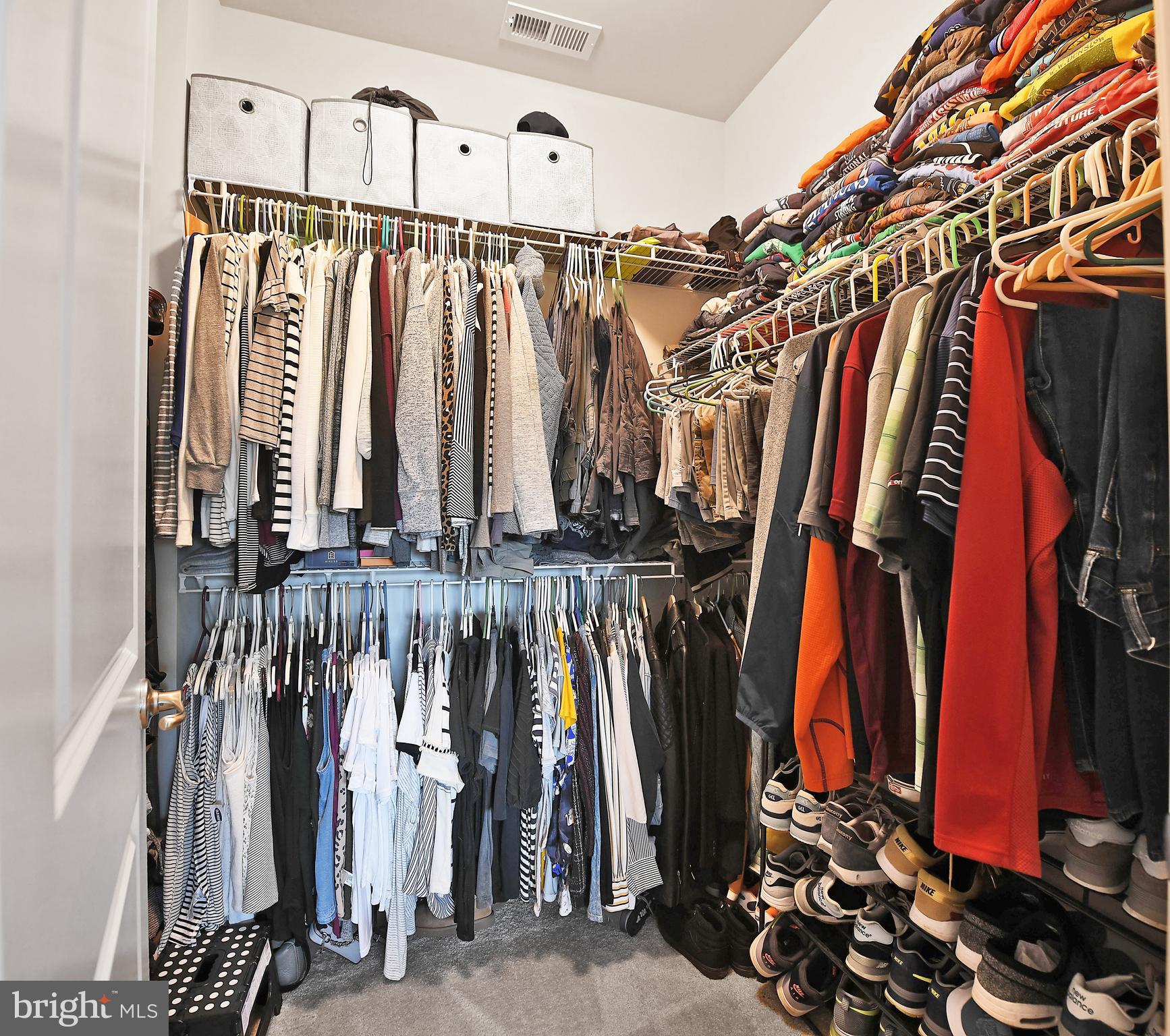 TOWNES AT BYNUM RUN - Residential