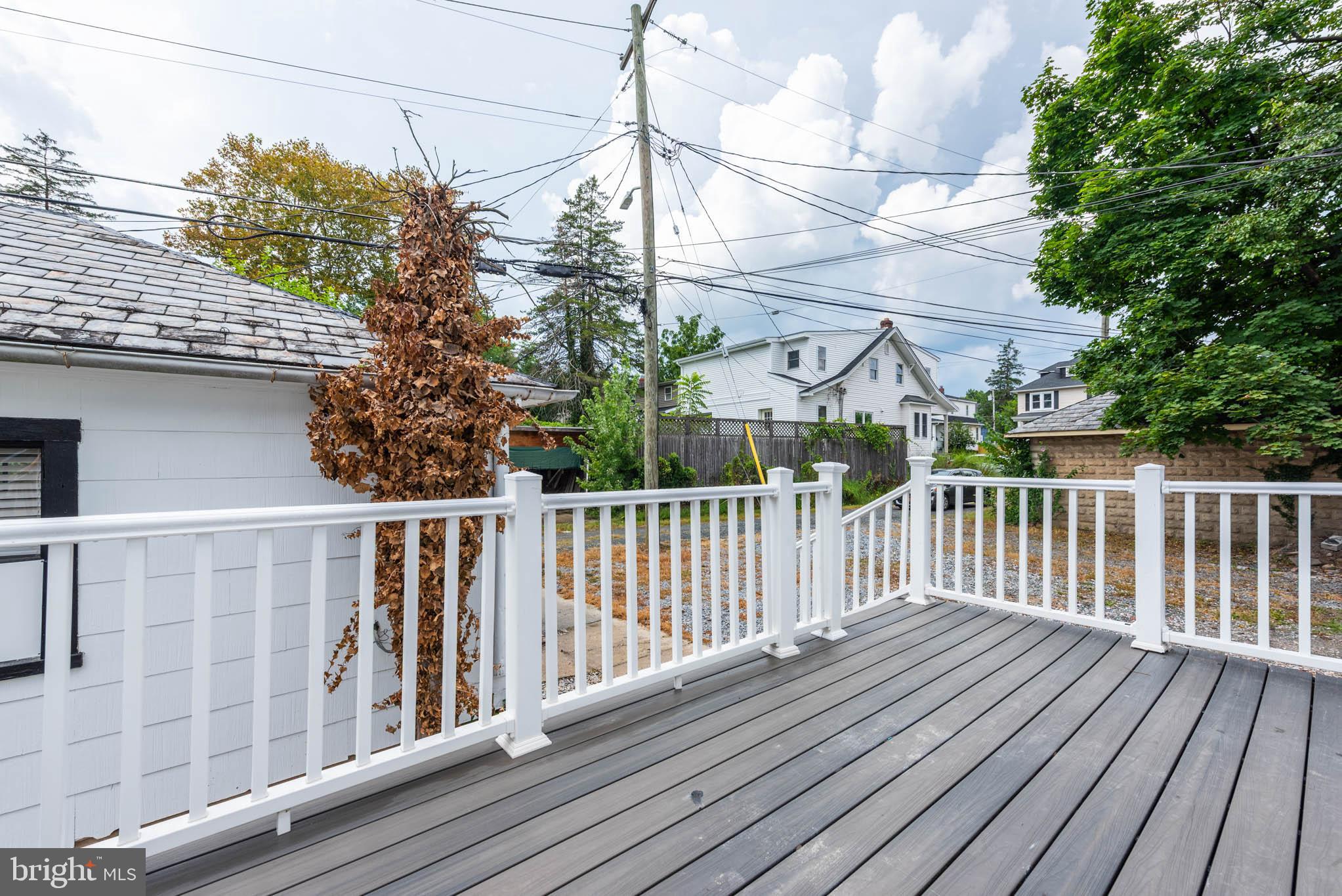 WESTOWNE - Residential