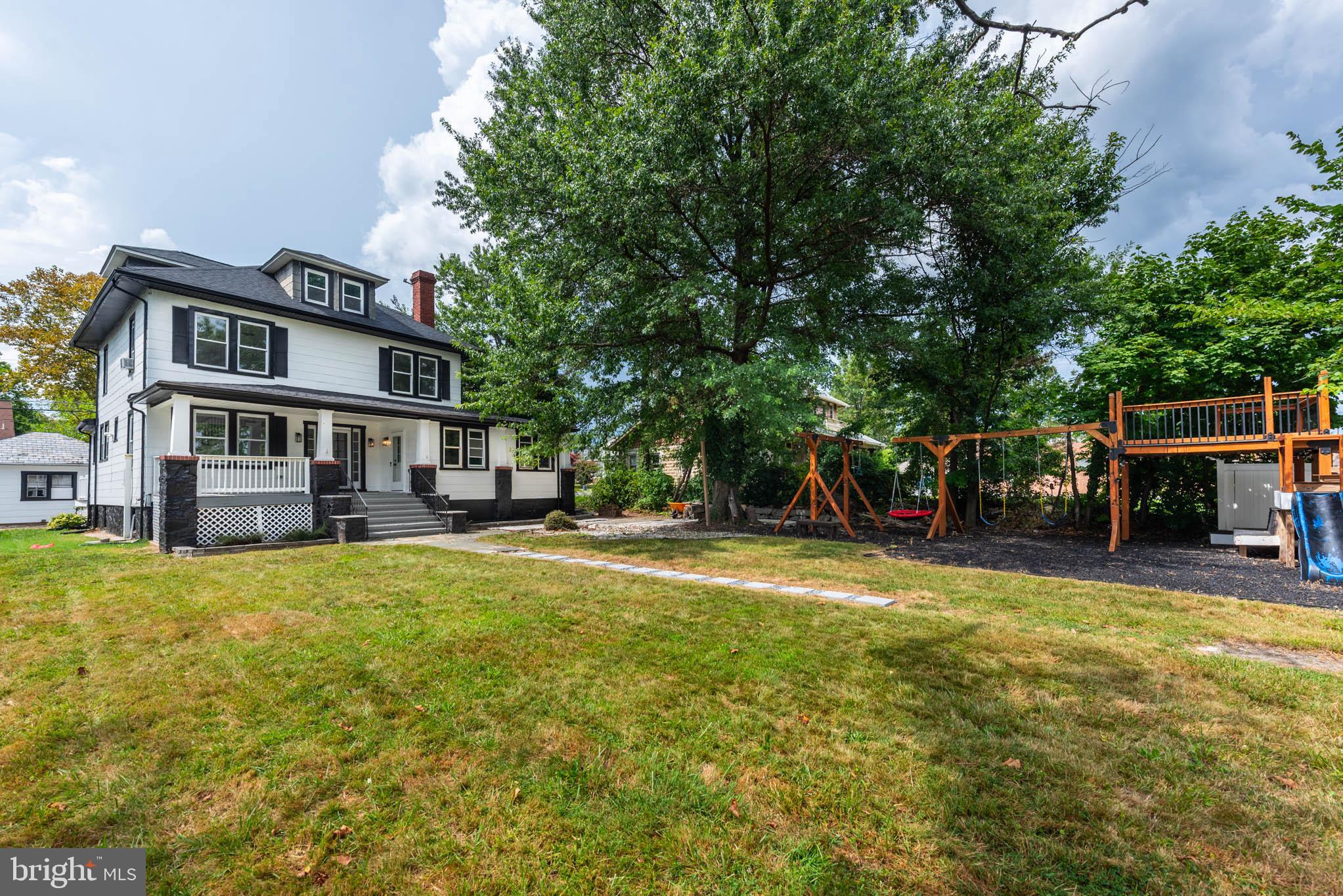 WESTOWNE - Residential