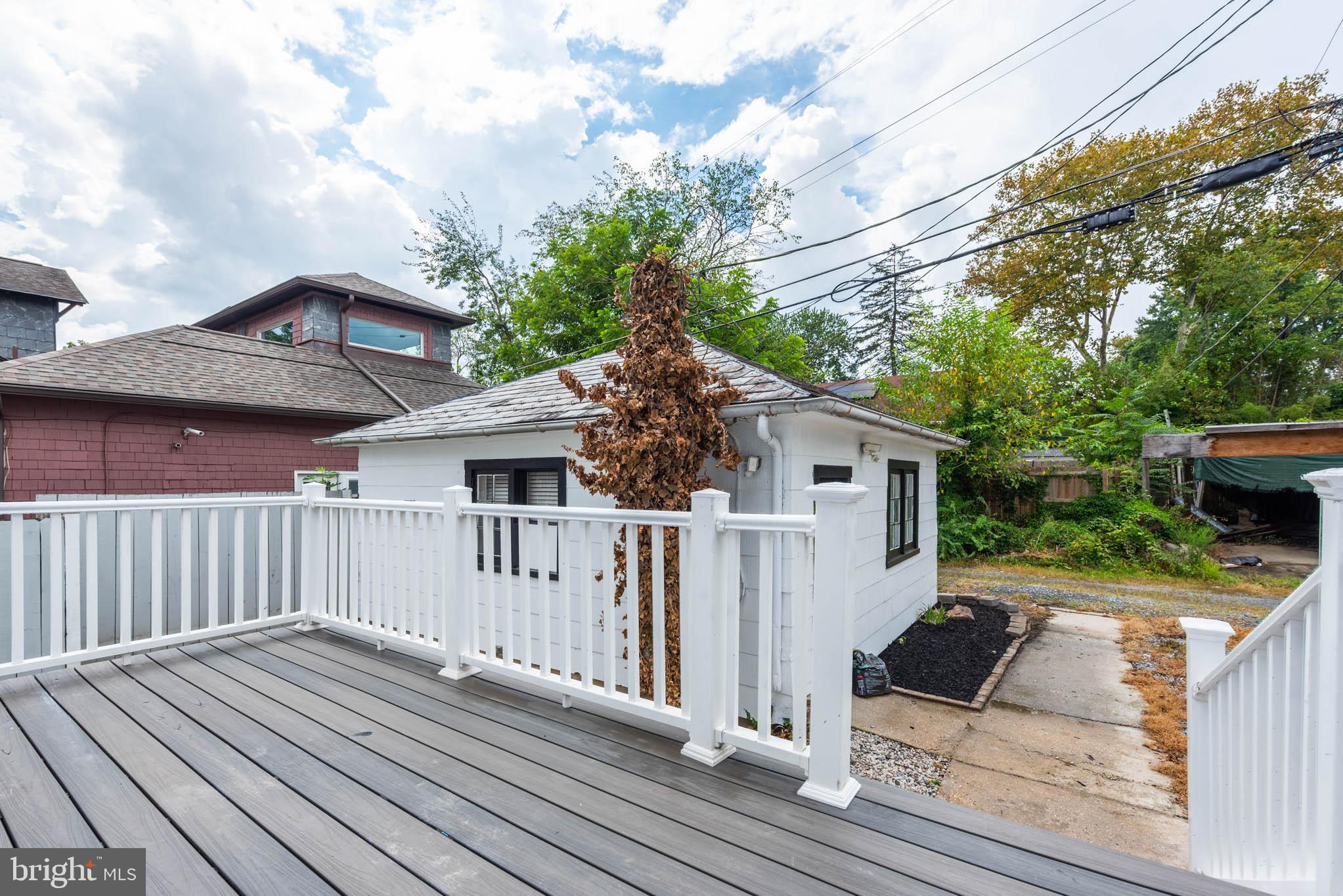 WESTOWNE - Residential