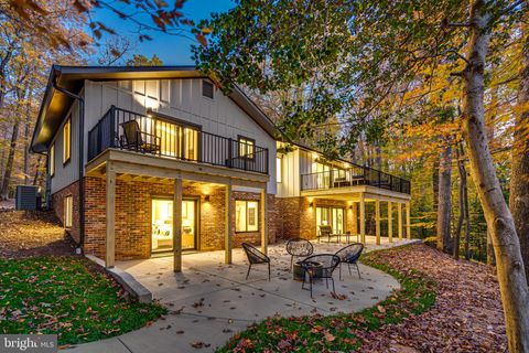 108 INTERPROMONTORY ROAD GREAT FALLS VA 22066