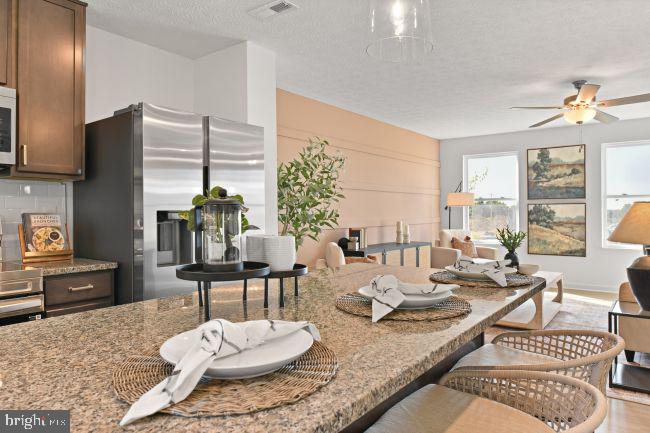 HUNTWELL WEST - Residential