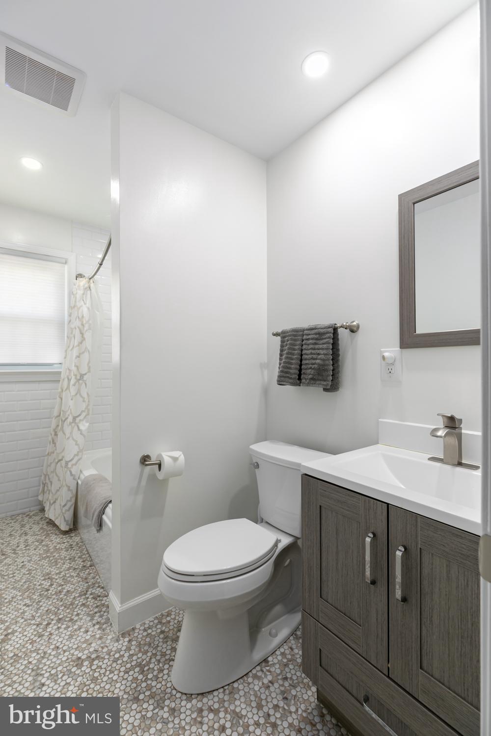 YACHT HAVEN ESTATES - Residential