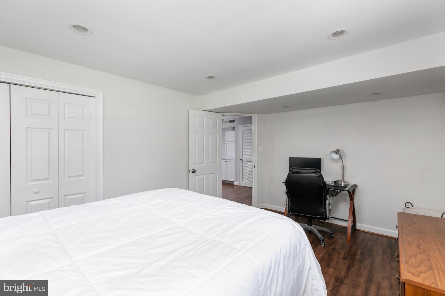 YACHT HAVEN ESTATES - Residential