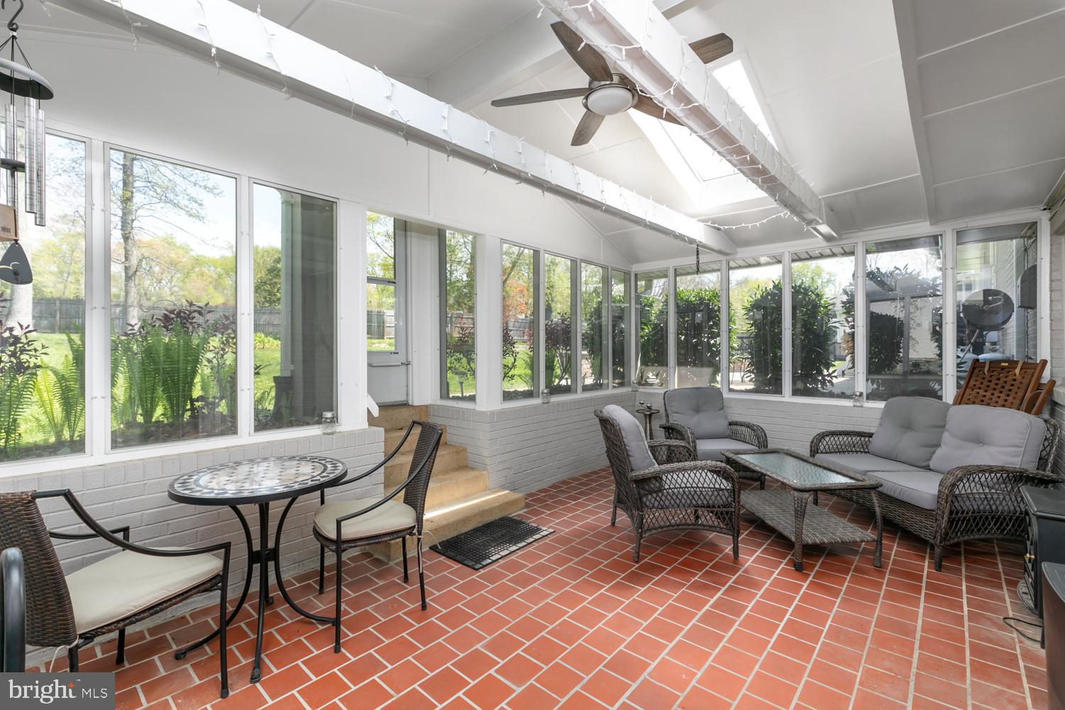 YACHT HAVEN ESTATES - Residential