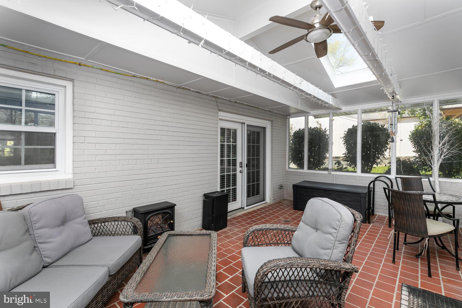 YACHT HAVEN ESTATES - Residential