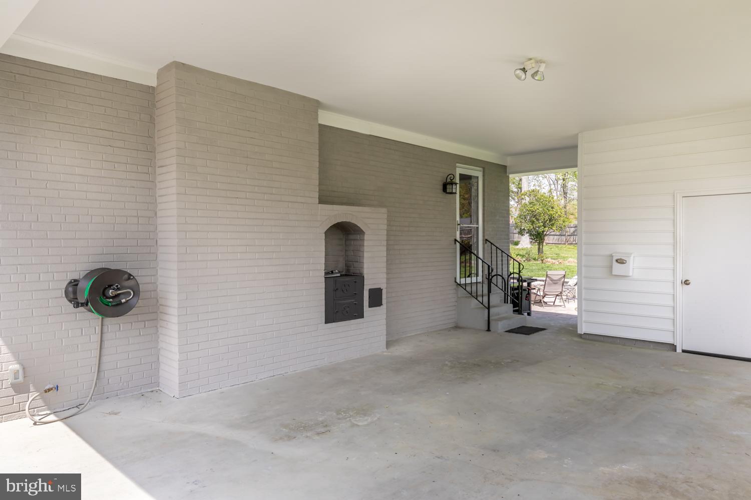 YACHT HAVEN ESTATES - Residential