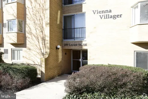 MLS: VAFX2307998