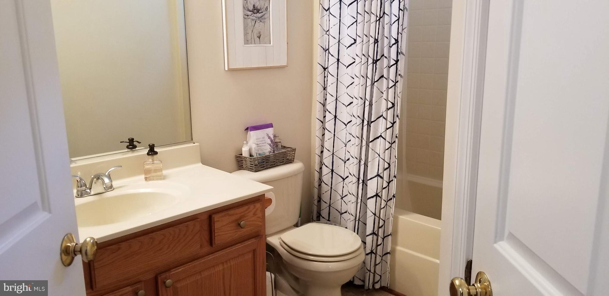 FOX POINT - Residential