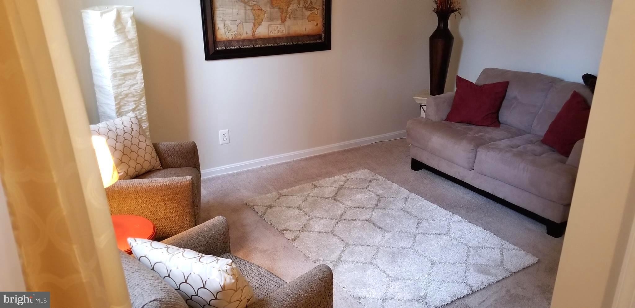 FOX POINT - Residential