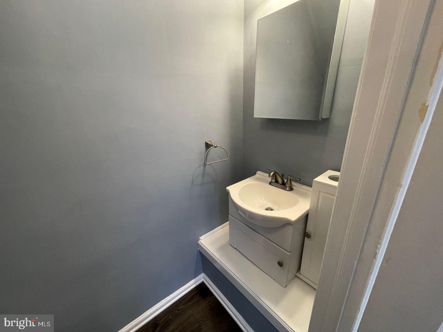 ROXBOROUGH - Residential Lease