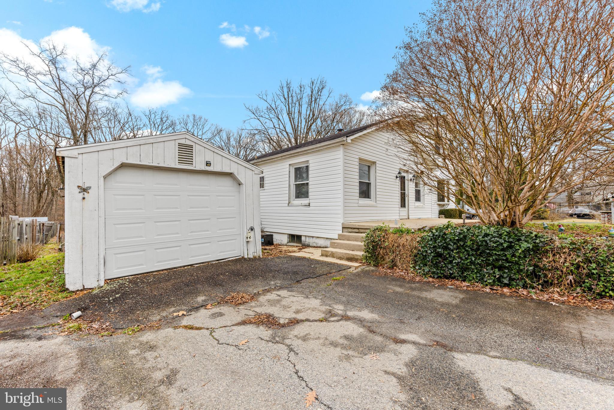 POPLAR GROVE - Residential