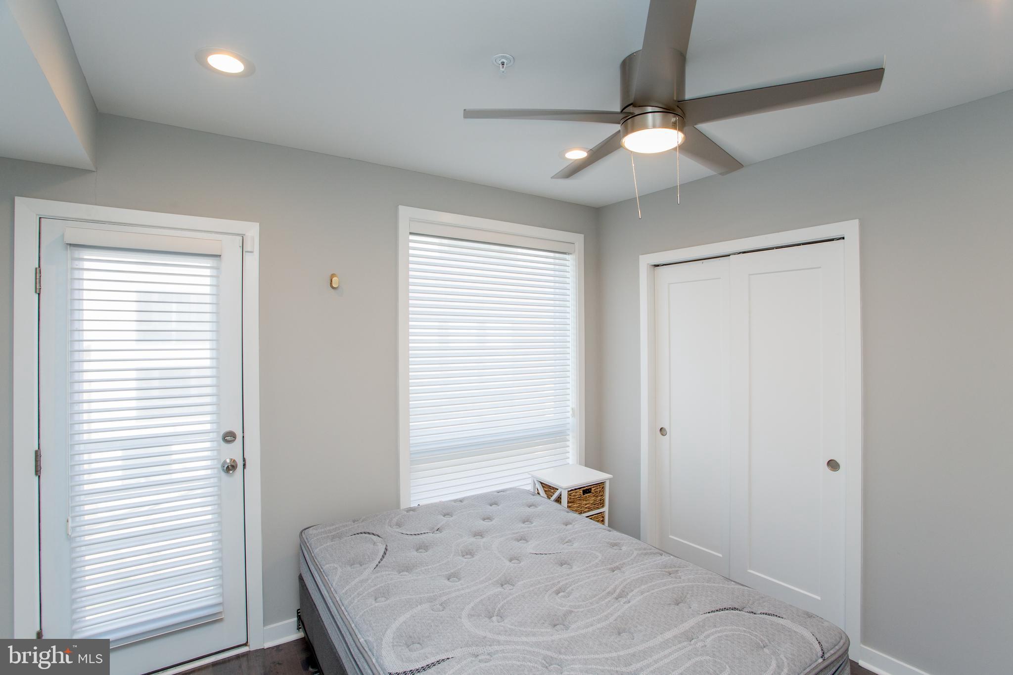 FRANCISVILLE - Residential Lease