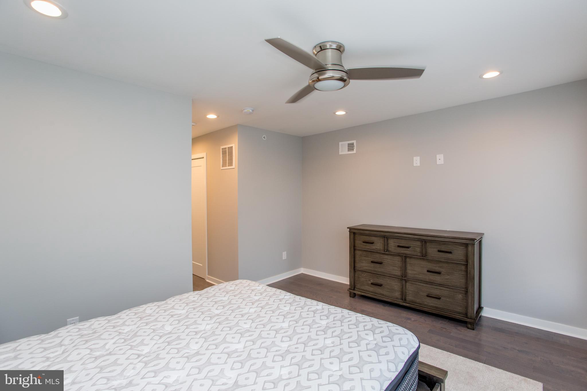 FRANCISVILLE - Residential Lease