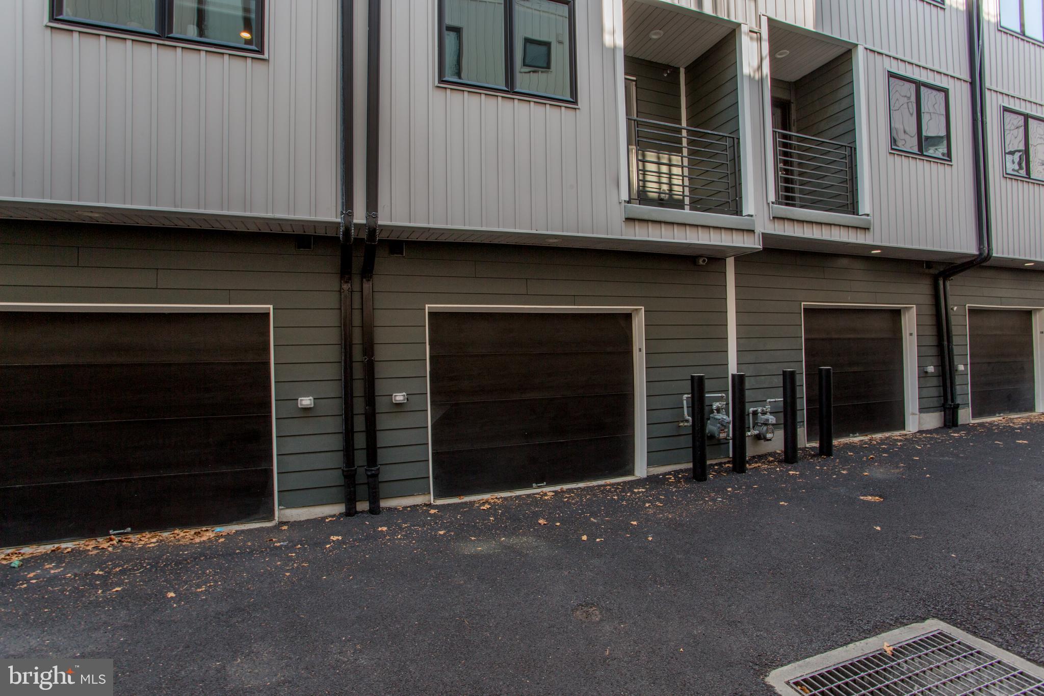 FRANCISVILLE - Residential Lease