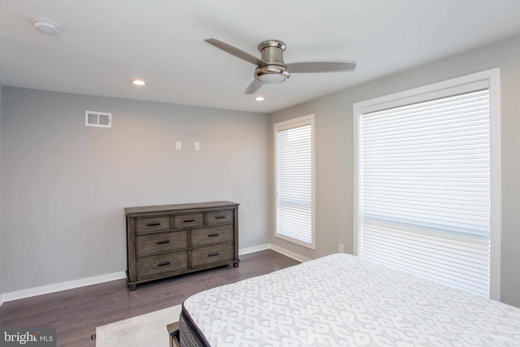 FRANCISVILLE - Residential Lease