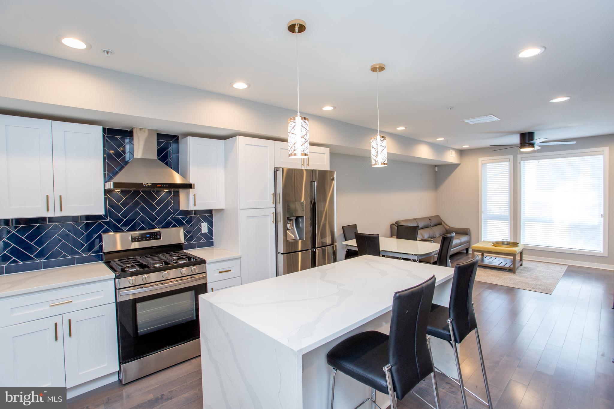 FRANCISVILLE - Residential Lease