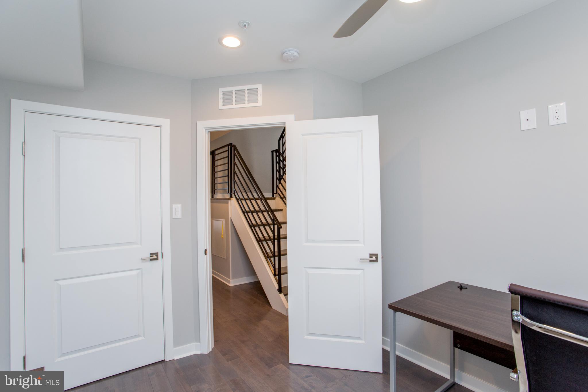 FRANCISVILLE - Residential Lease