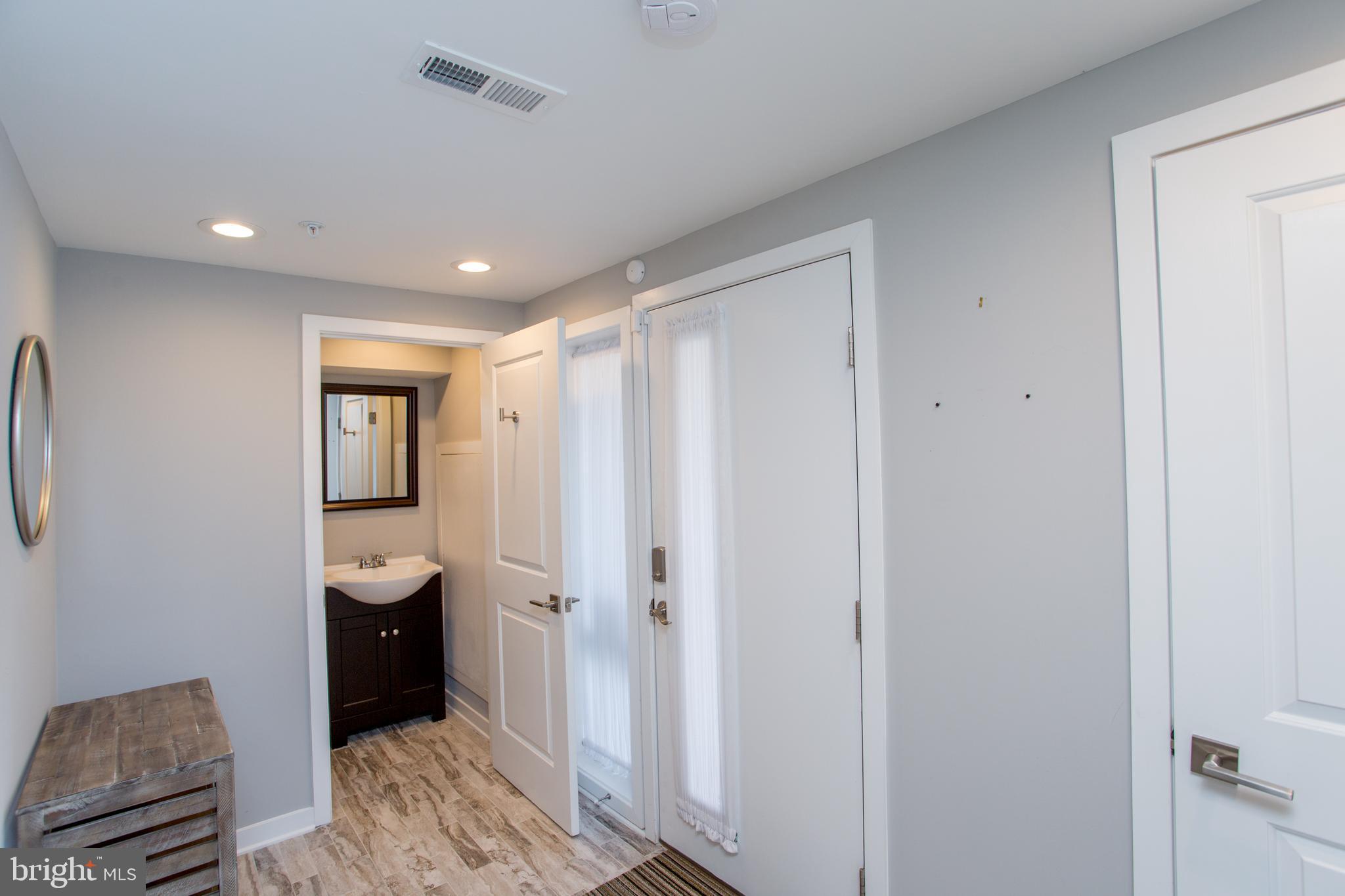 FRANCISVILLE - Residential Lease