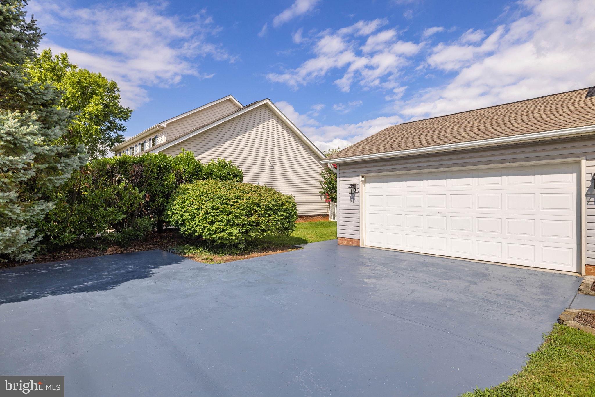 WESTRIDGE - Residential