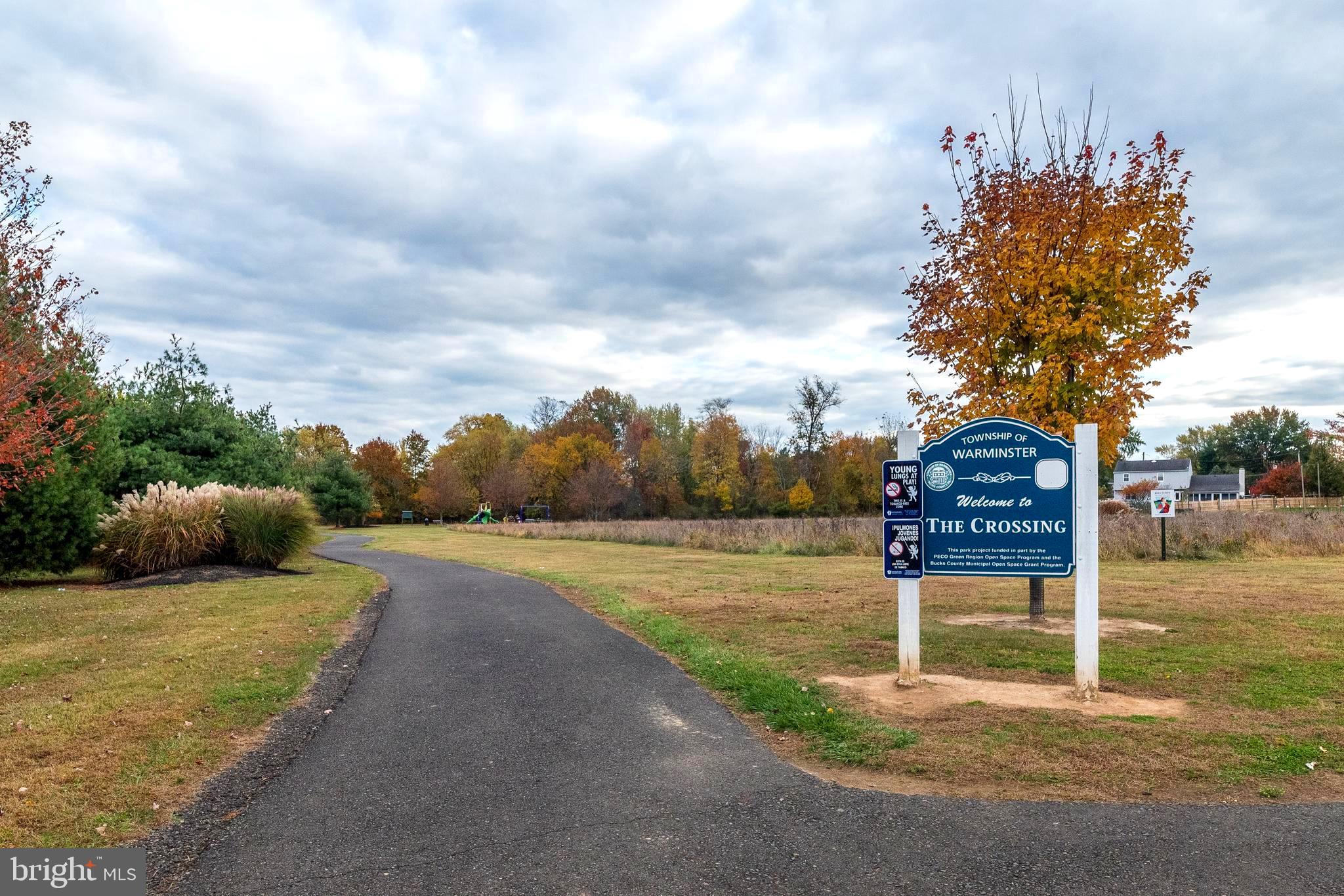 DELMONT MANOR - Residential