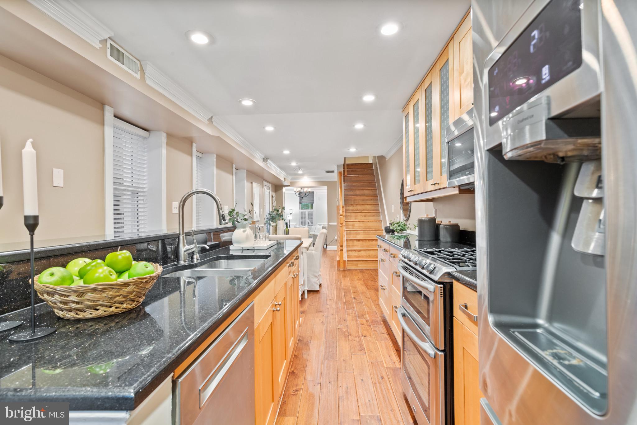 FELLS POINT HISTORIC DISTRICT - Residential