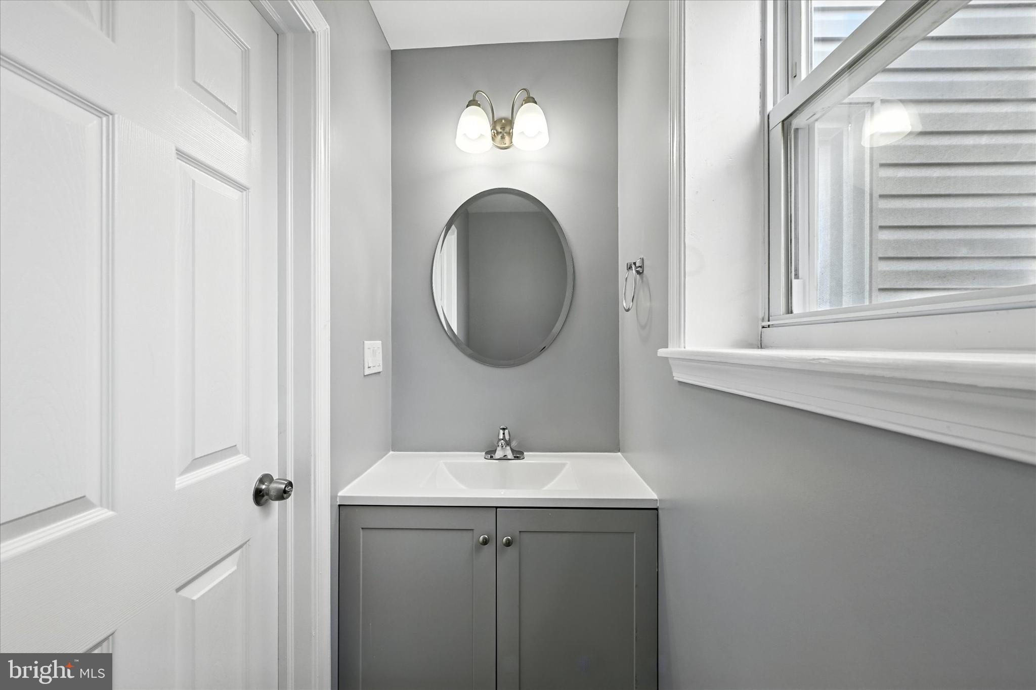 MEDFIELD - Residential