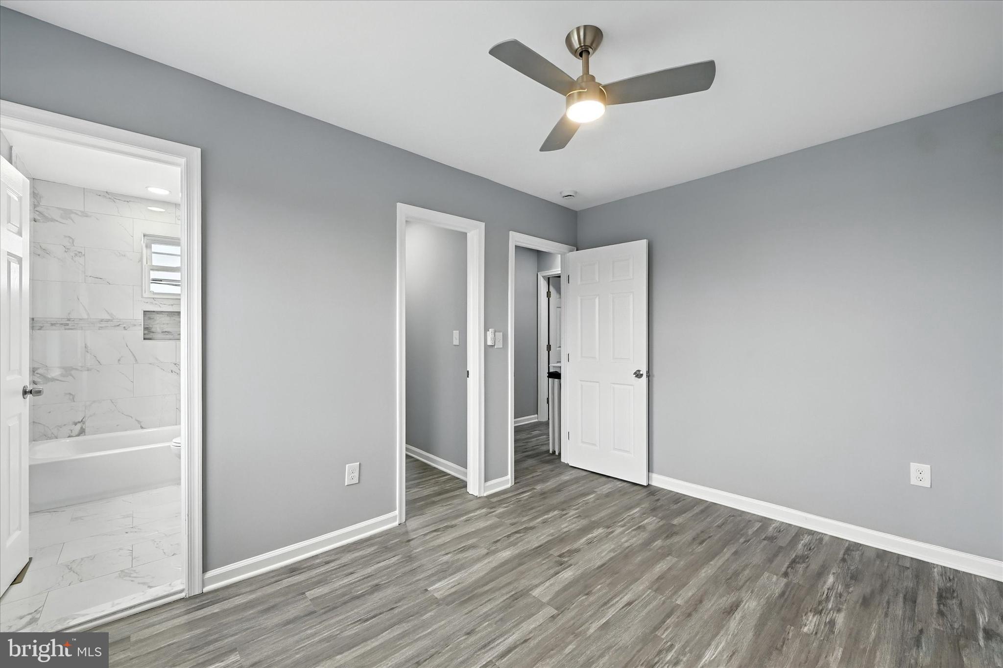 MEDFIELD - Residential