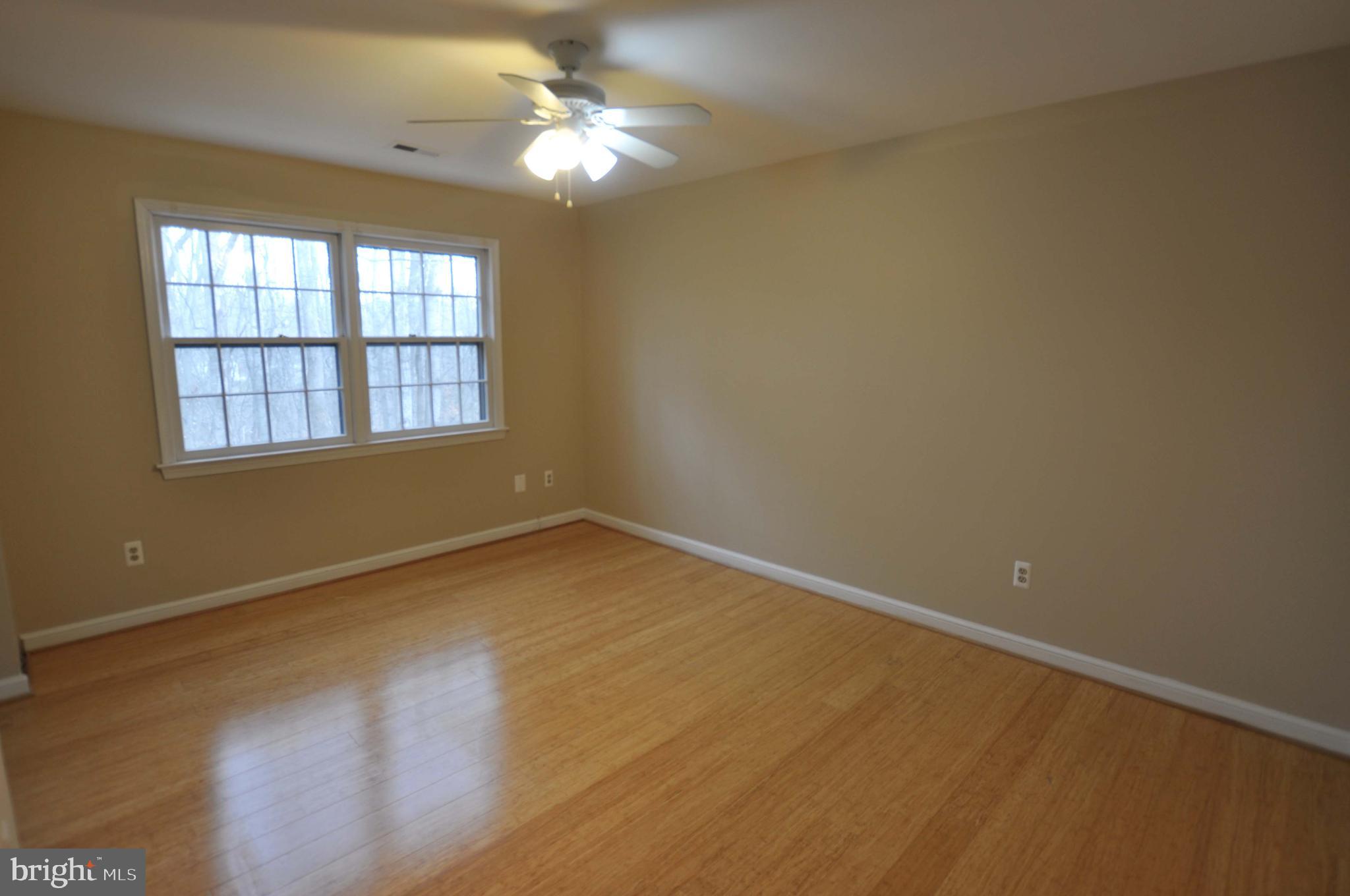 COVERED BRIDGE - Residential Lease