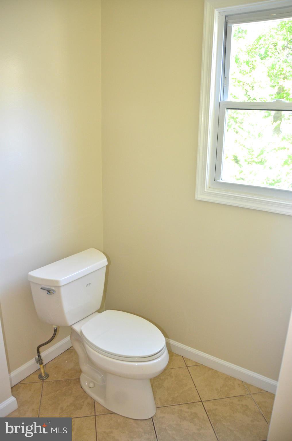 WOODLAND BEACH - Residential