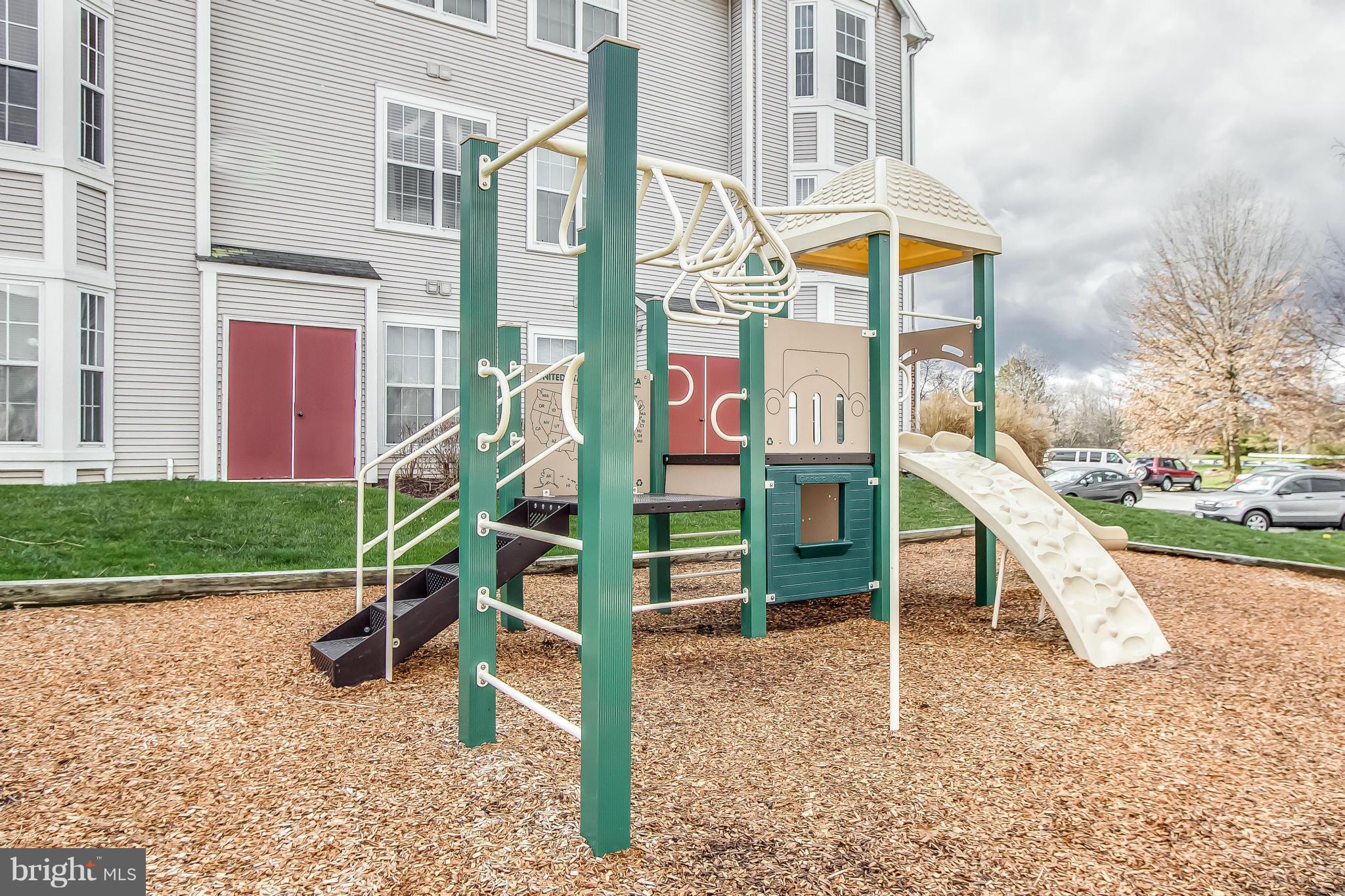 RIVERBEND AT CASCADES - Residential